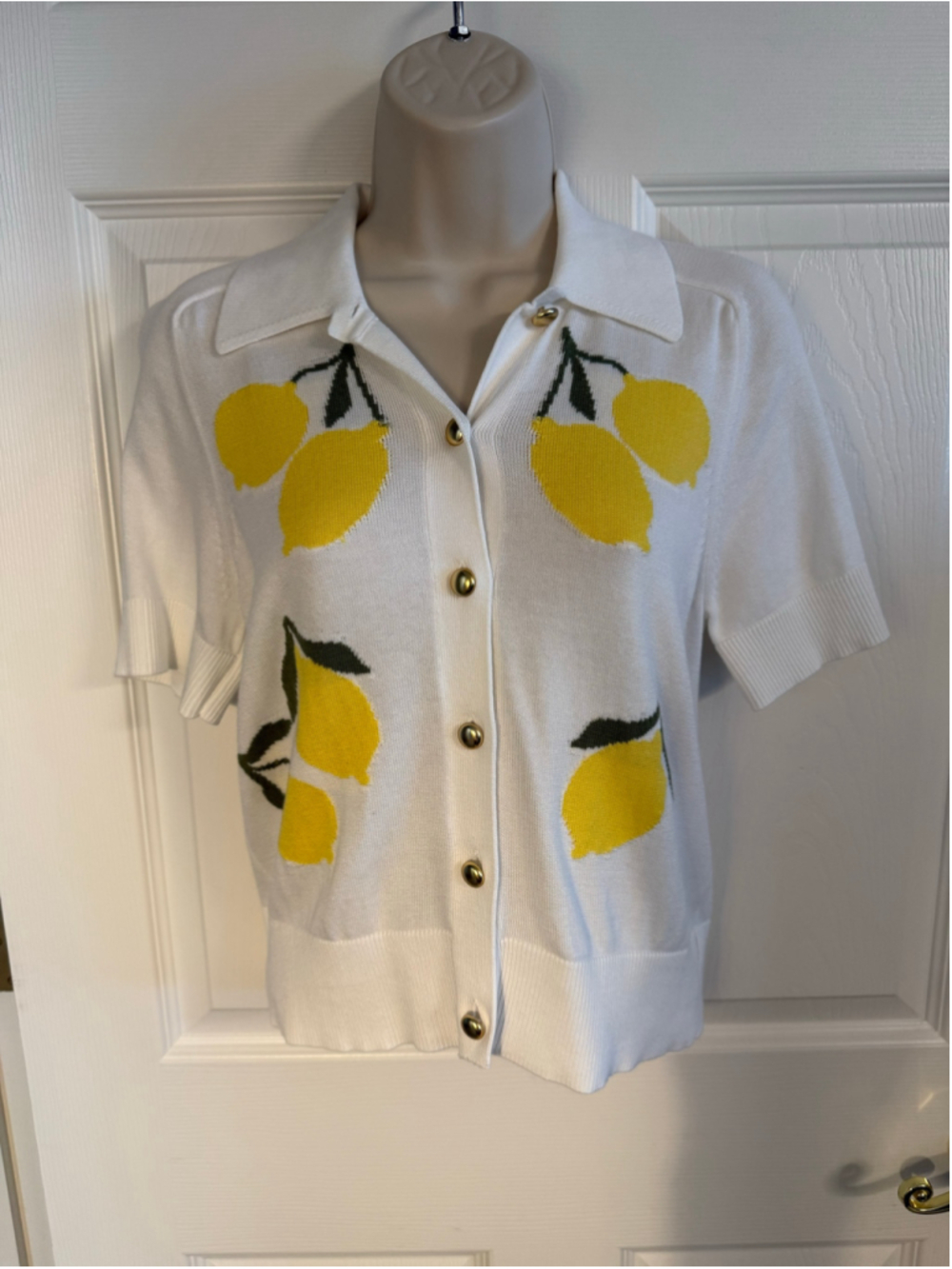 Free Assembly White Lemon Knit Collared Cardigan Sweater Short Sleeve XS